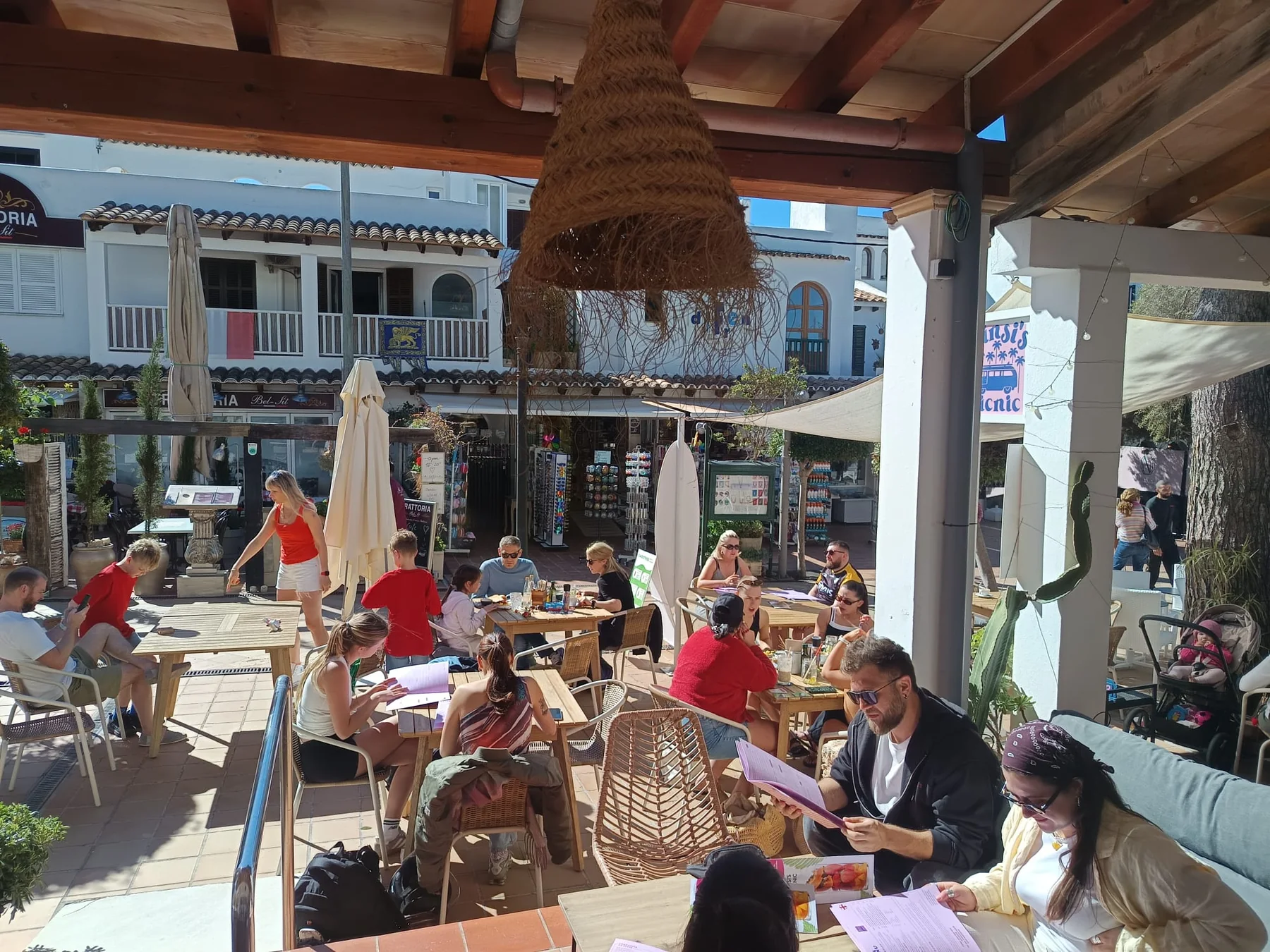 Terrace at Pinsi's Picnic in Cala d'Or