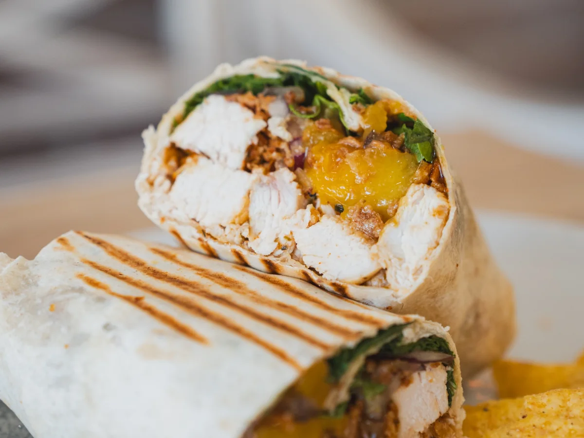 Fresh grilled chicken wrap at Pinsi's Picnic Cala d'Or